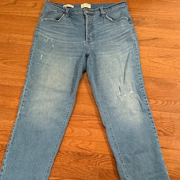 High Rise 90s Straight-Leg Distressed Jeans - Universal Threads - Size 14 Short - Picture 1 of 4